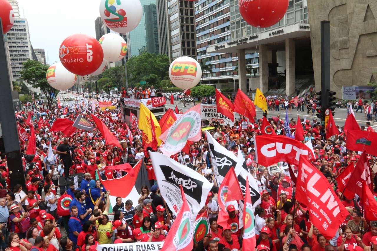 Congresso criará comissão mista para analisar MP que acaba com imposto sindical