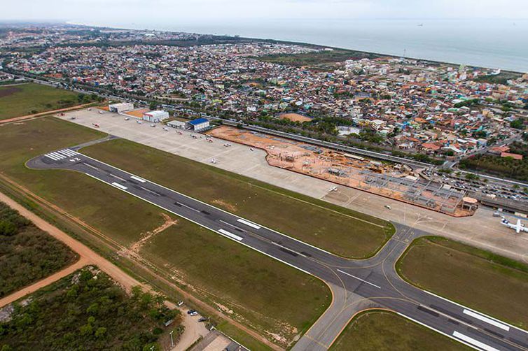 Edital para nova concessão de aeroportos será apresentado na segunda