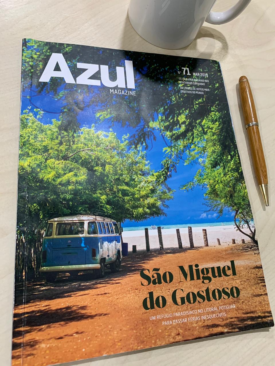 Revista de bordo Azul Magazine destaca belezas de São Miguel do Gostoso