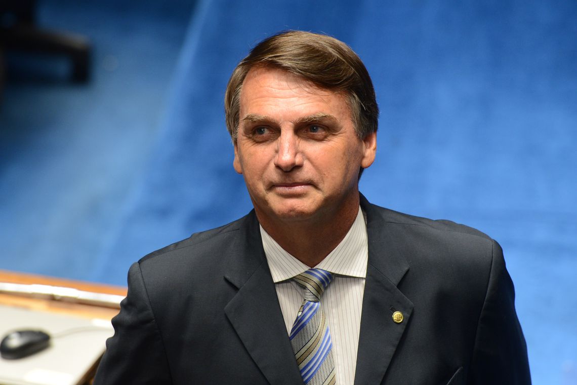 Bolsonaro diz que ainda não recebeu projeto da reforma dos militares