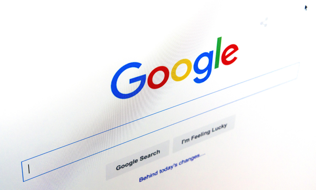 Comissão Europeia multa Google em 1,49 bilhão de euros
