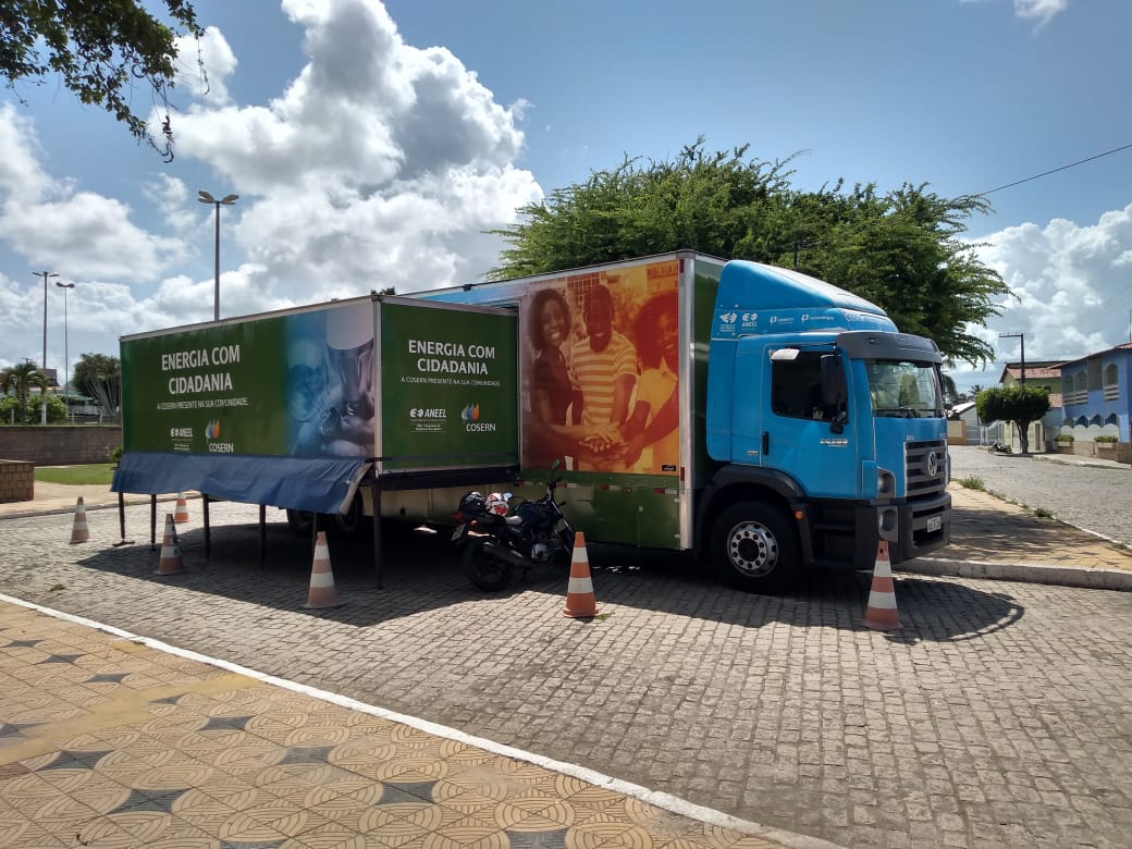 Extremoz recebe caminhão do projeto "Energia com Cidadania" da Cosern até sábado
