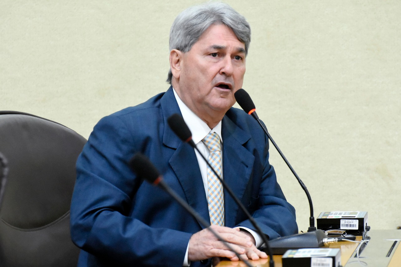 Tomba cobra Fátima por pagamento urgente às clínicas de hemodiálise: “São vidas"
