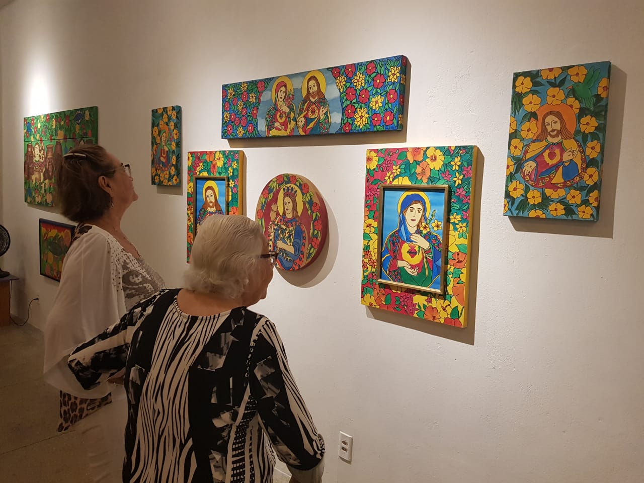 São Miguel do Gostoso recebe exposição de artista paraibana