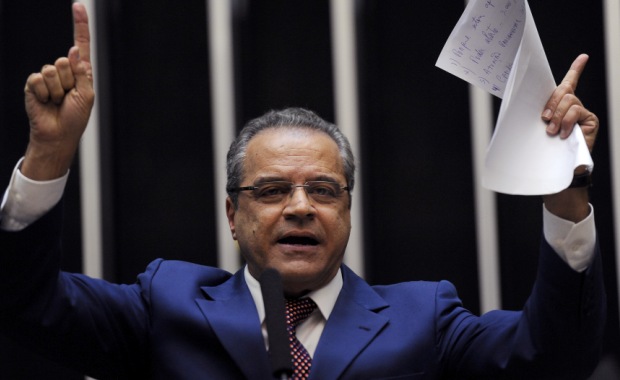 Henrique Alves critica bancada federal por corte de emenda para Natal