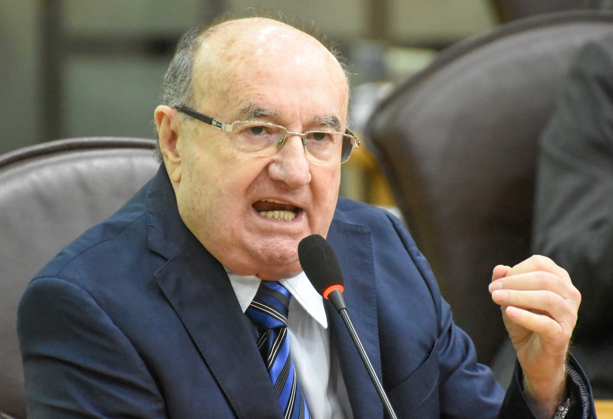 "Governo apresenta desconhecimento da realidade do Estado", dispara José Dias