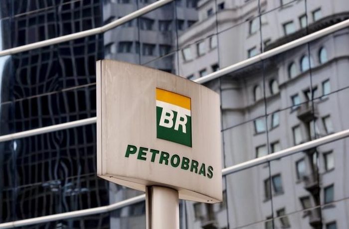 Governo e Petrobras fecham acordo sobre contrato de cessão onerosa