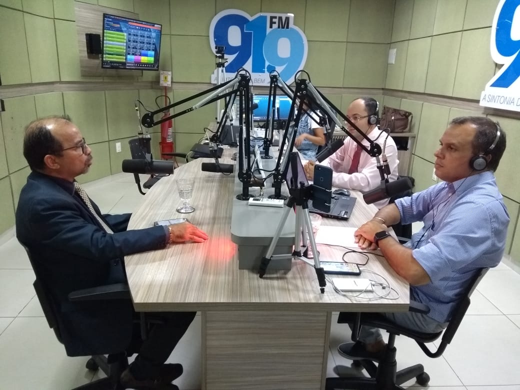 Deputado dá nota 5 a Fátima e diz que “governo tem tudo para não dar certo"