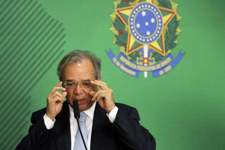 Guedes diz que país não pode ficar parado esperando a reforma