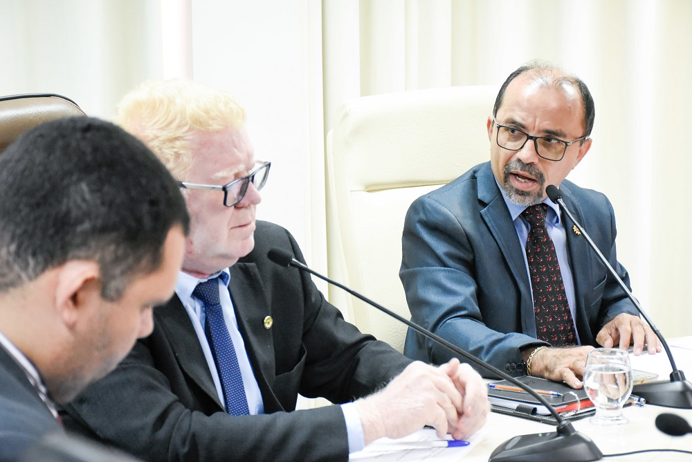 Acesso ao aeroporto internacional Aluízio Alves é pedágio, diz Sandro Pimentel