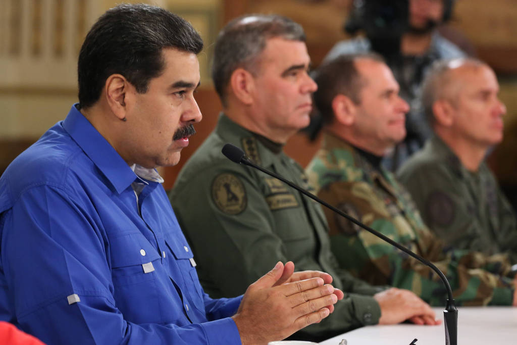 Maduro declara vitória sobre "golpistas" após dia de protestos na Venezuela