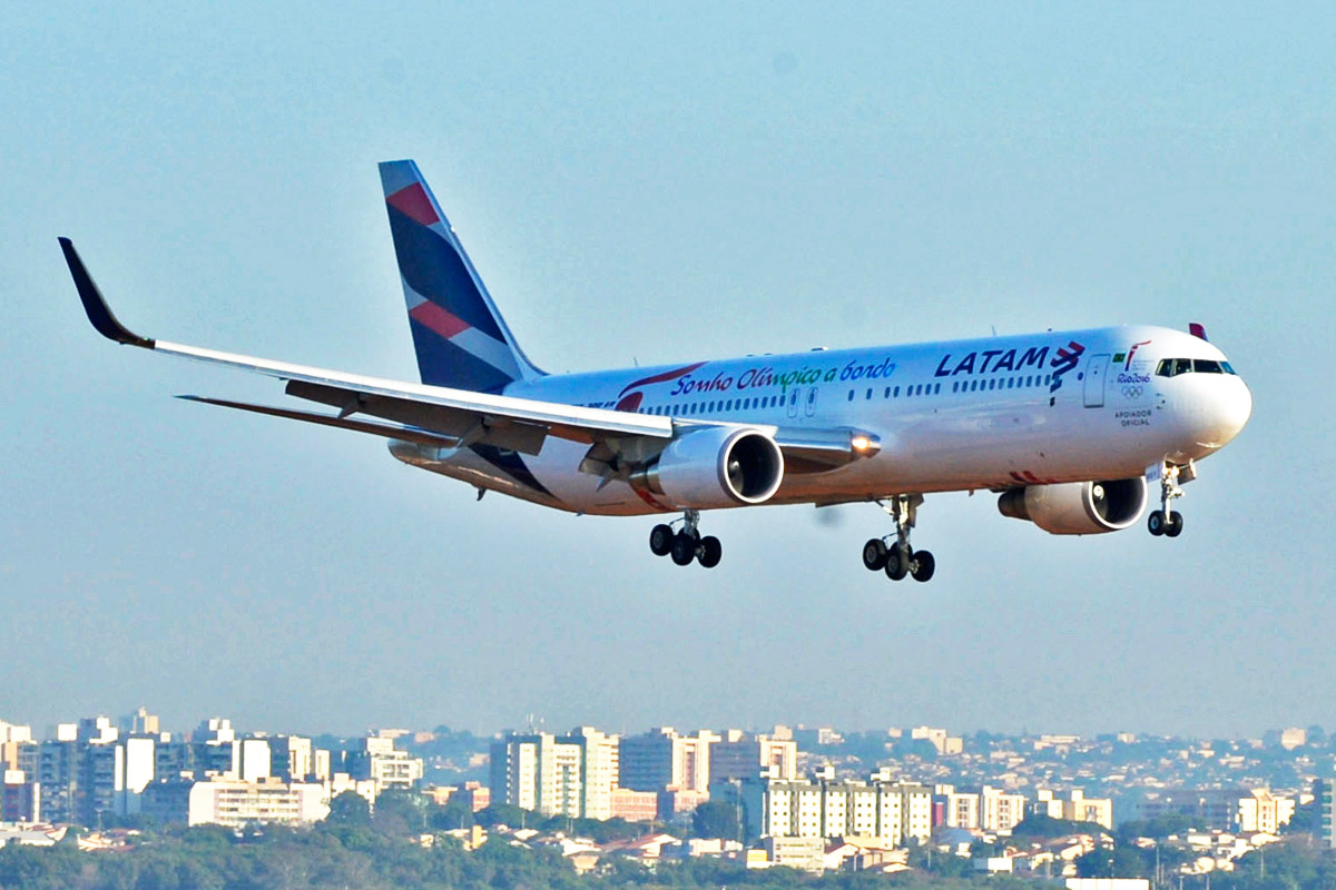 Latam vai incorporar na sua frota aviões que eram da Avianca