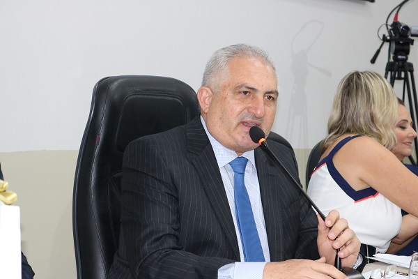 Câmara de Parnamirim elimina 100 comissionados e dobra número de efetivos