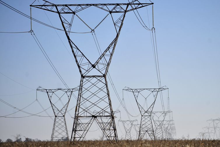 Leilão de energia elétrica A-6 é marcado para 26 de setembro