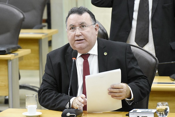 Bernardo: Tarcísio Maia não tem estrutura para tratar de paciente de urologia