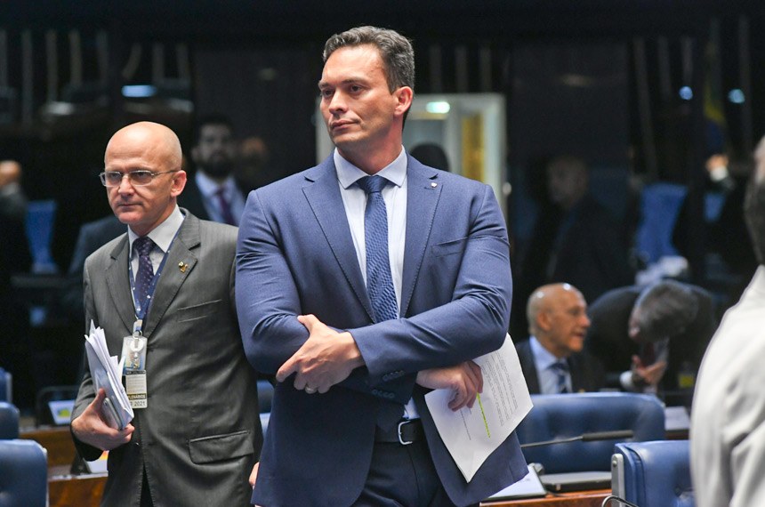 Sob relatoria de Styvenson, Senado aprova mais tempo de prisão para traficantes