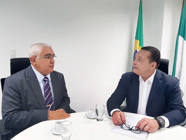 Ezequiel cobra ações de inteligência e policiamento ostensivo no Estado