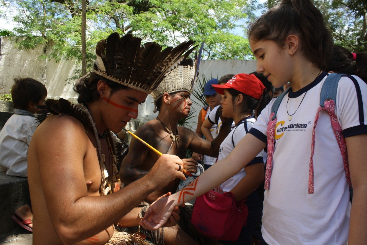 Turismo educativo promove ensino sobre índios no Catu dos Eleotérios