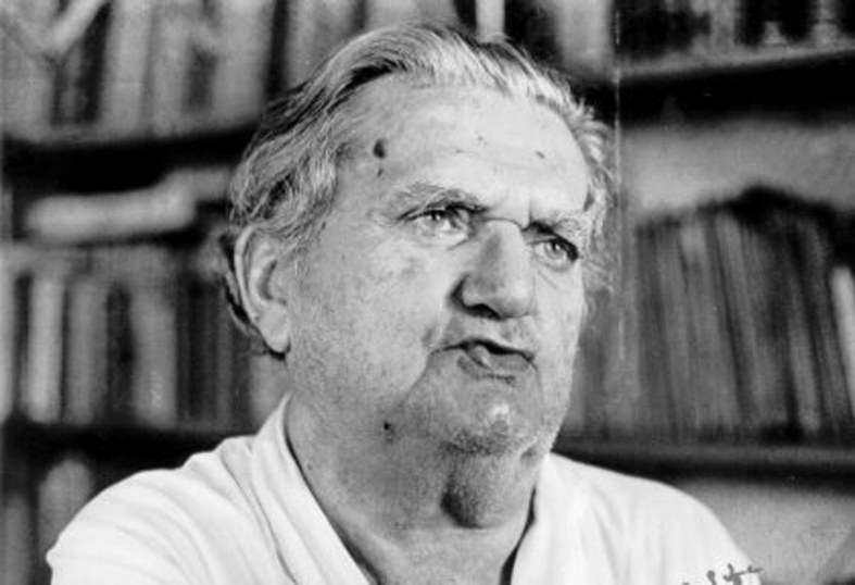 "Um Livro no Inferno da Biblioteca”: Dácio Galvão lança obra sobre Cascudo