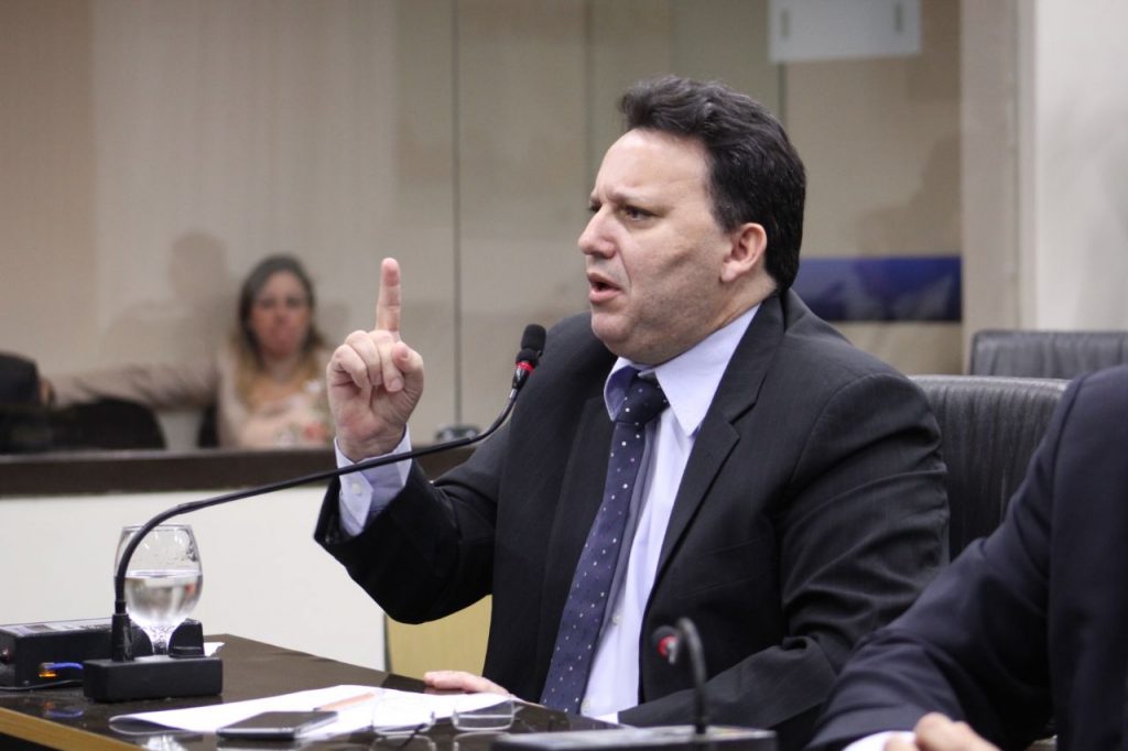 (VÍDEO)Vereador do PSL diz que Fátima também tirou recursos da educação; assista