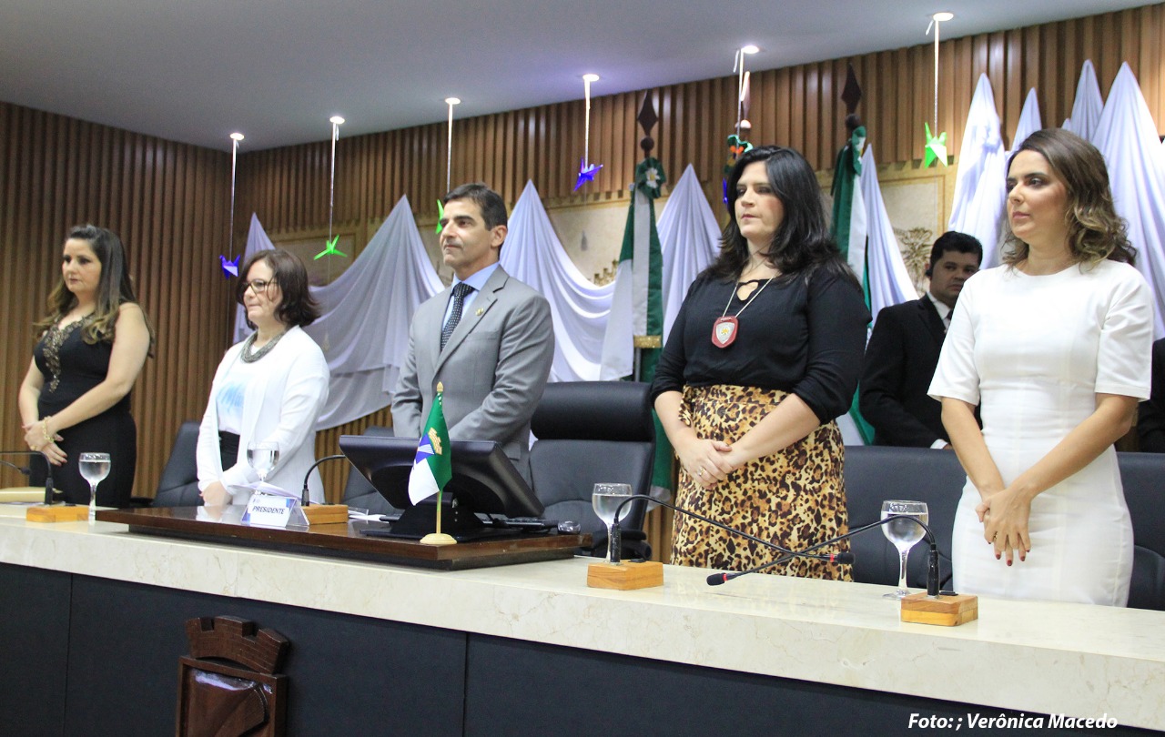 Mães de filhos assassinados são homenageadas pela Câmara Municipal de Natal