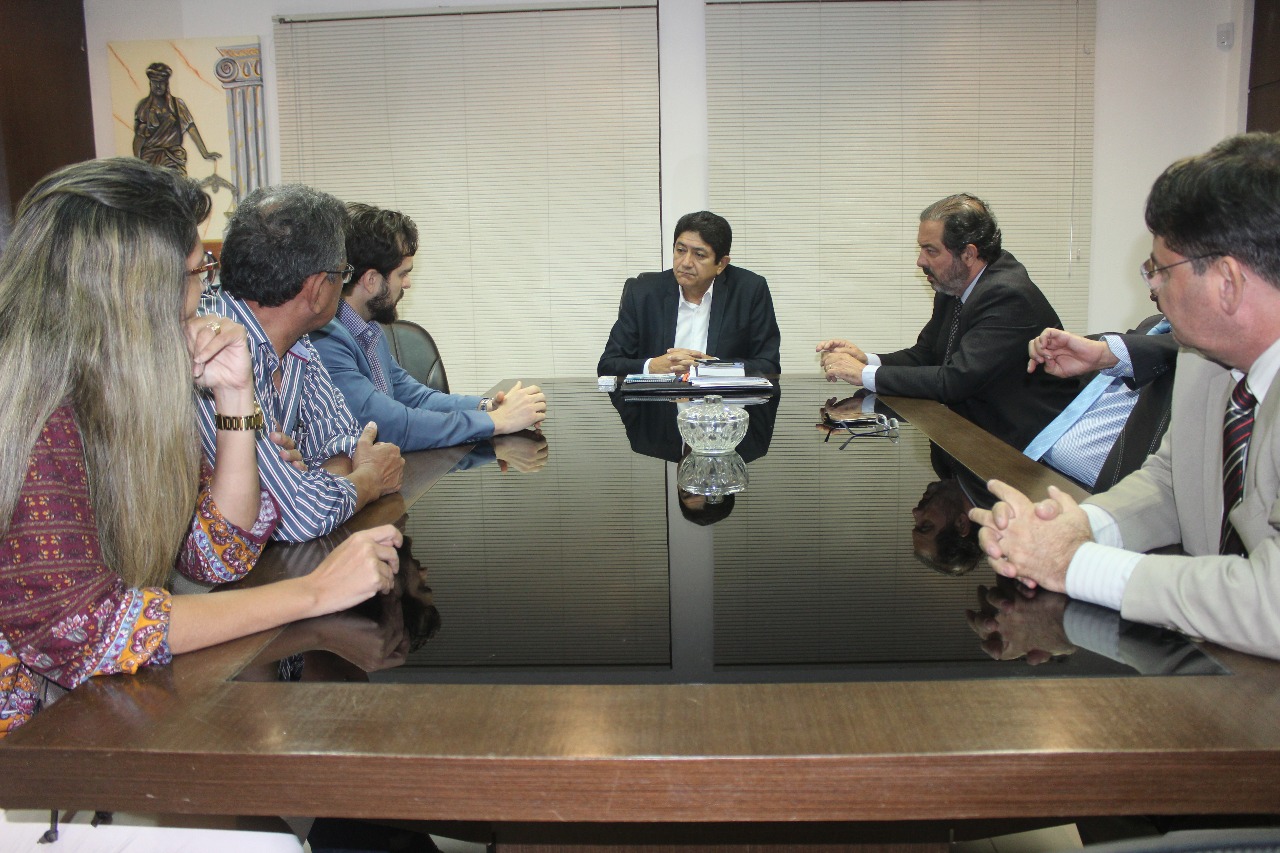 Candidatura de Edvaldo Leite se consolida com apoio dos advogados