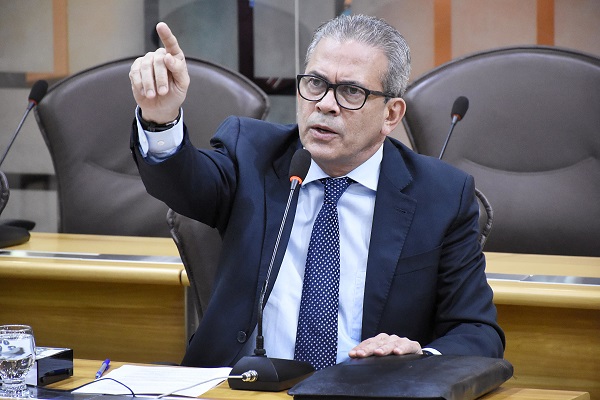Hermano: Nova via de acesso ao Centro de Convenções diminuiria caos no trânsito