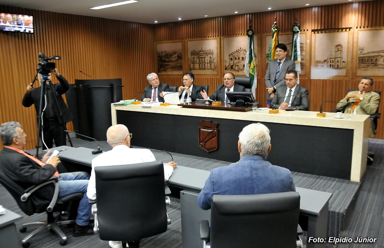 Encerrado prazo para vereadores apresentarem emendas impositivas