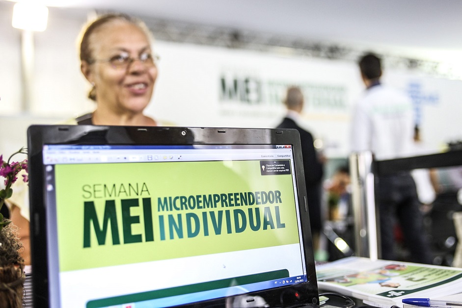 Microempreendedor tem até hoje para entregar declaração do Simples
