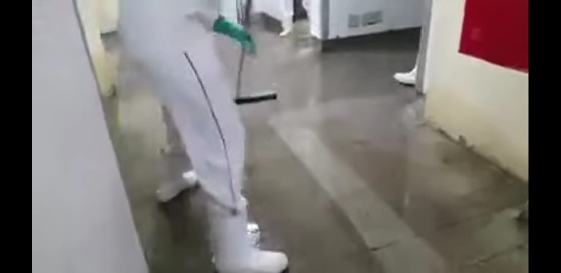 (VÍDEO) Chuvas alagam Hospital Santa Catarina em Natal; assista