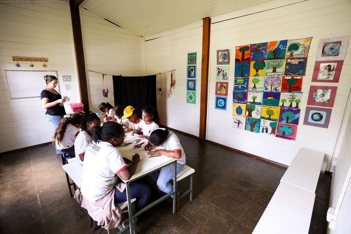 Campanha Nacional pelo Direito à Educação lança relatório sobre PNE