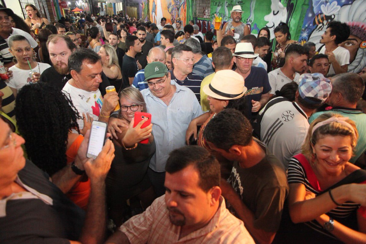 Prefeito Álvaro Dias promete mais estrutura e modernização do Beco da Lama