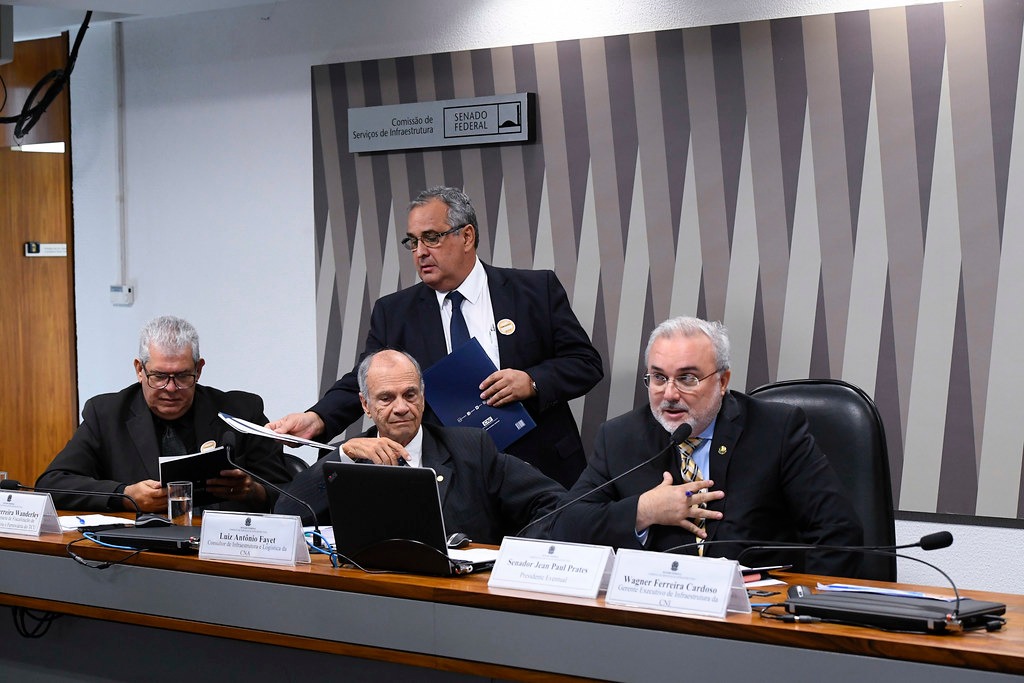 CNI apoia novo marco regulatório das ferrovias relatado no Senado por Jean Paul