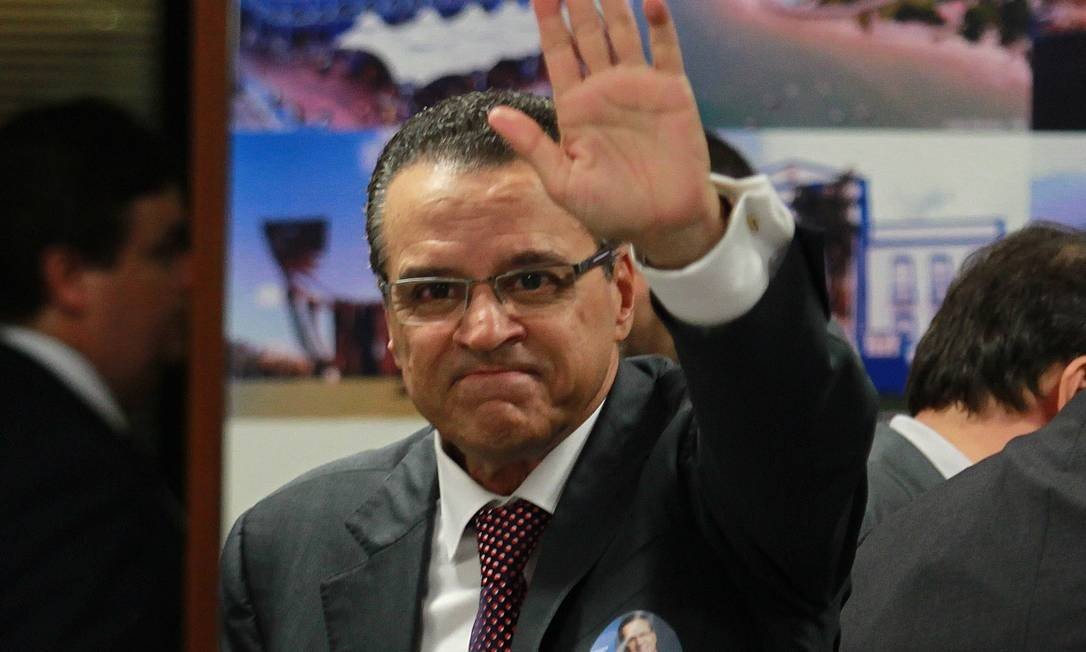 Juiz rejeita denúncia do Ministério Público Federal contra Henrique Alves