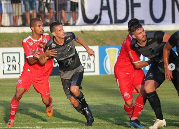 ABC toma 4, perde em casa e se complica ainda mais na série C