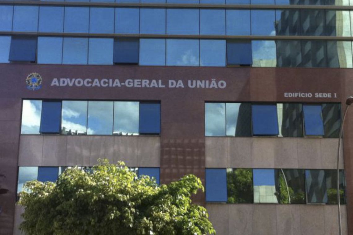 AGU recorre de decisão que suspendeu bloqueio em universidades