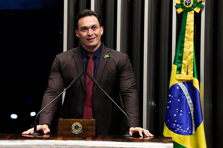 Styvenson: "Quanto menos transparentes os governos, mais corruptos eles são"