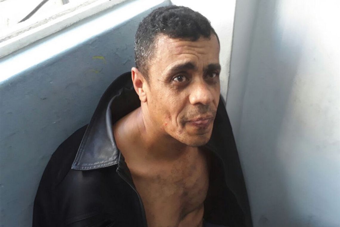Homem que tentou matar Bolsonaro é absolvido e será internado em manicômio