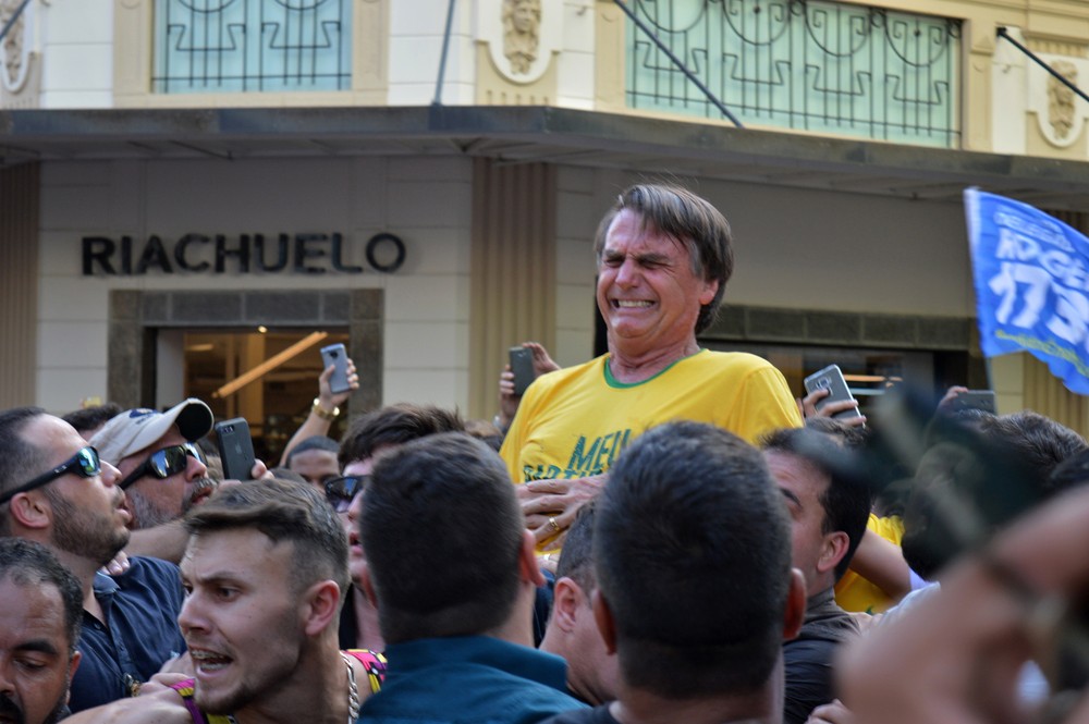 Bolsonaro diz que vai recorrer da decisão que inocentou Adélio