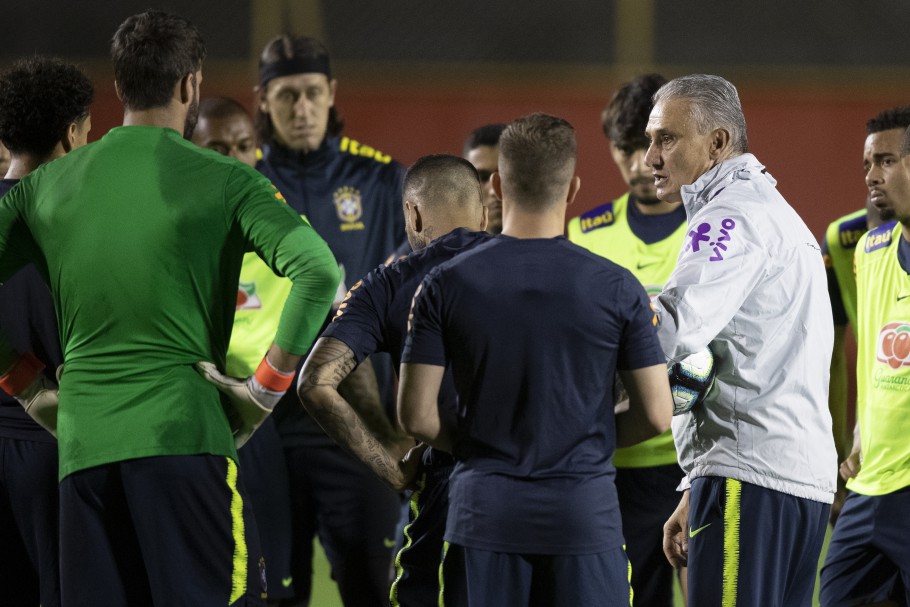 Time masculino do Brasil enfrenta a Venezuela em Salvador pela Copa América