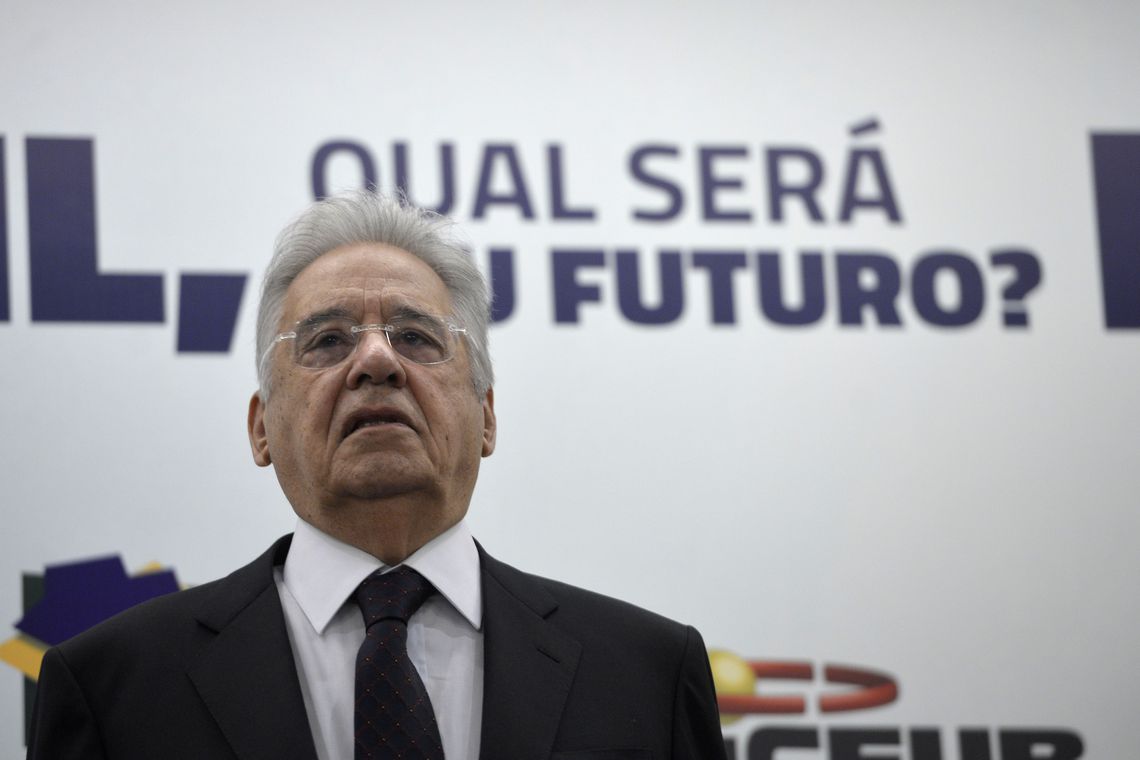Mais mensagens vazadas: Lava Jato fingiu investigar FHC por "imparcialidade"