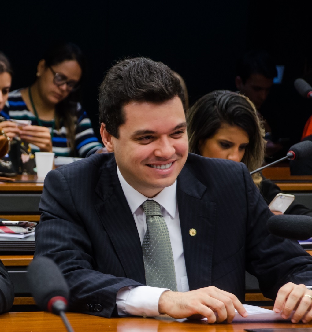 Deputado do RN propõe redução de ICMS em contas de energia elétrica