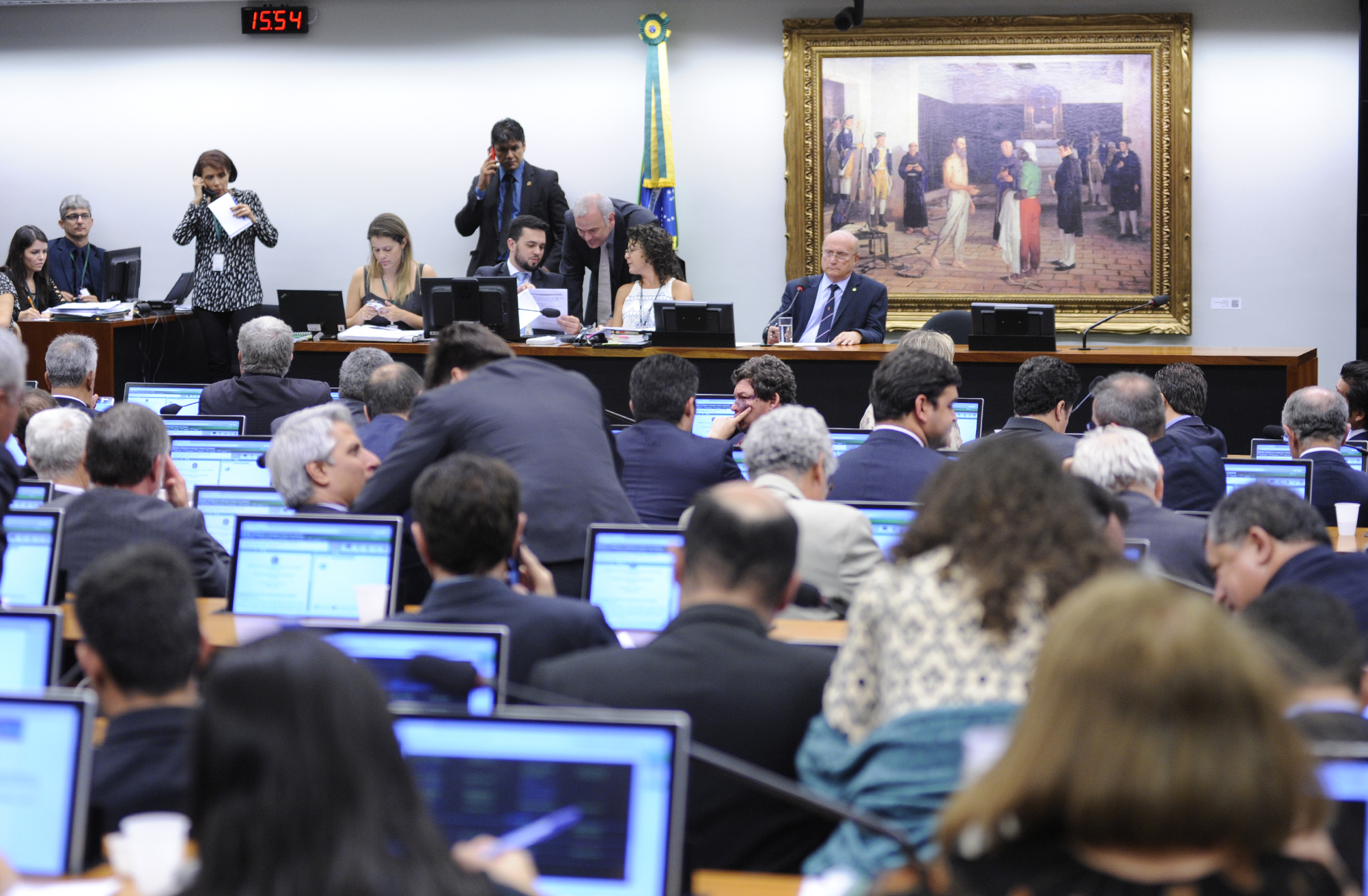(AO VIVO) Câmara retoma debate sobre relatório da reforma da Previdência