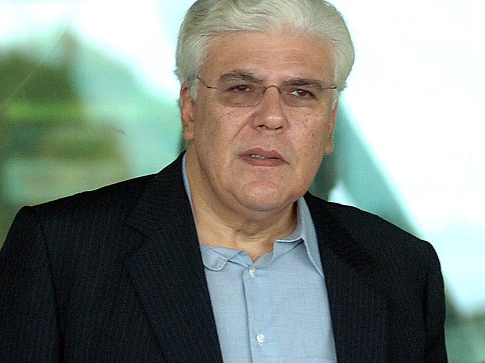 Após quase 4 anos, ex-governador do RN deixa prisão com tornozeleira eletrônica