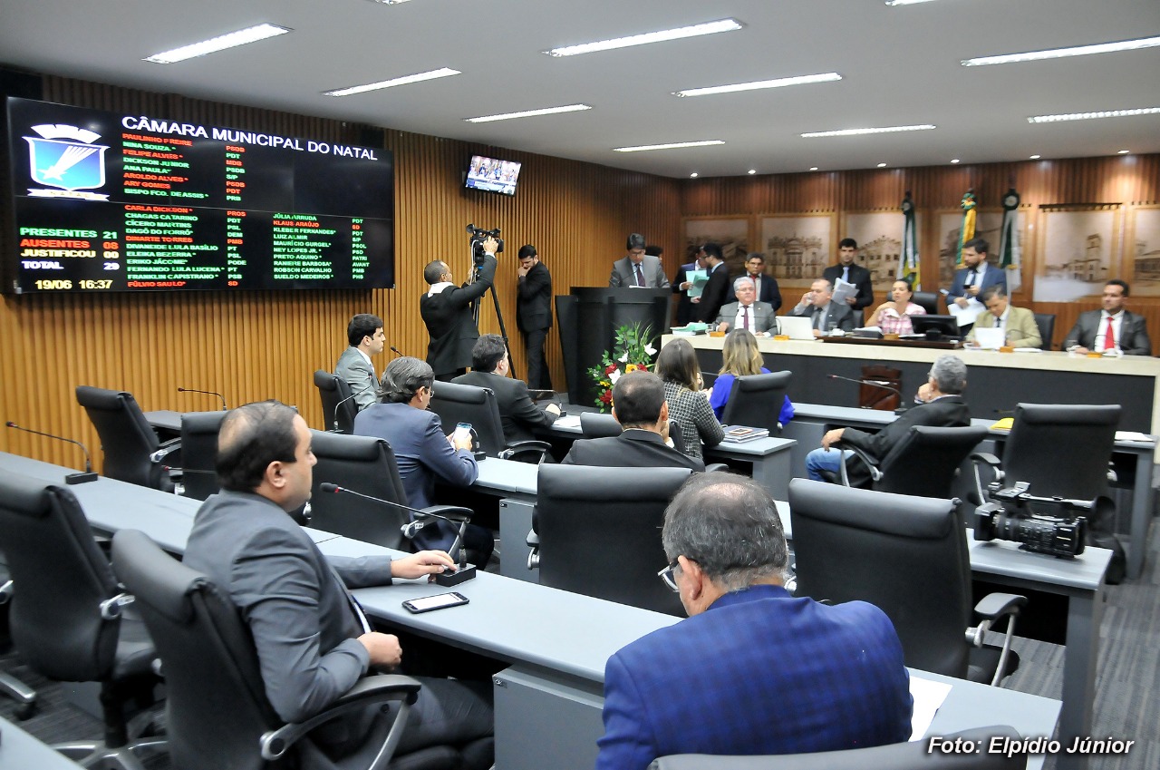 Câmara não pode sustar decreto de aumento da tarifa de ônibus, diz líder