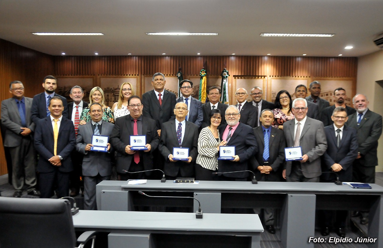 Em solenidade, Câmara celebra 70 anos da Igreja Missão Evangélica Pentecostal