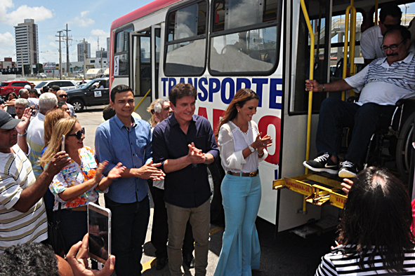 Controladoria vê indício de direcionamento de licitação em programa de Robinson