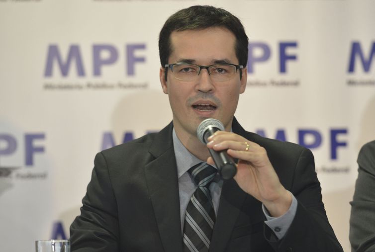 CNMP decide que não há ilegalidades em mensagens entre Deltan e Moro