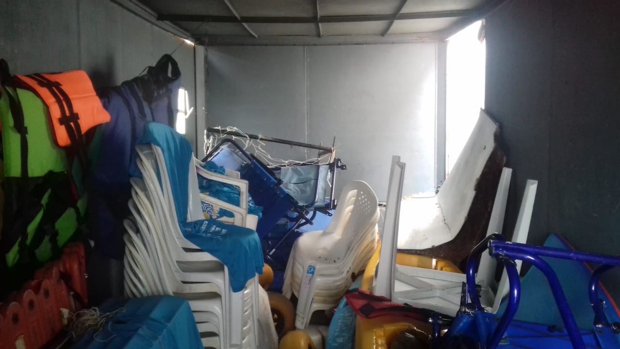Container do projeto Praia Inclusiva é arrombado em Ponta Negra 