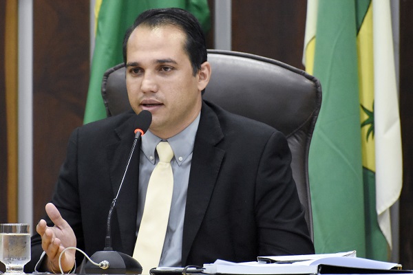 Programa Pró-Emprego vai garantir bolsa auxílio para qualificação de potiguares